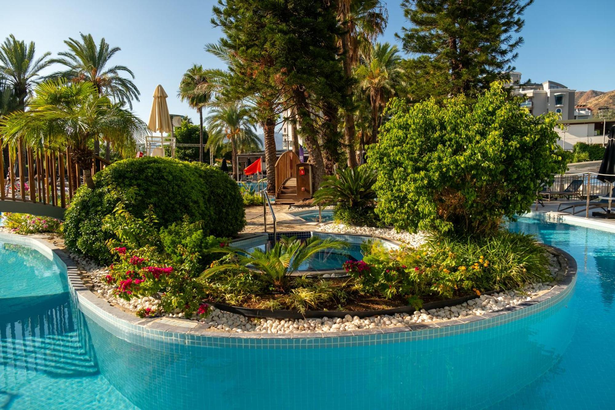 Tui Blue Grand Azur Hotel Marmaris Exterior photo